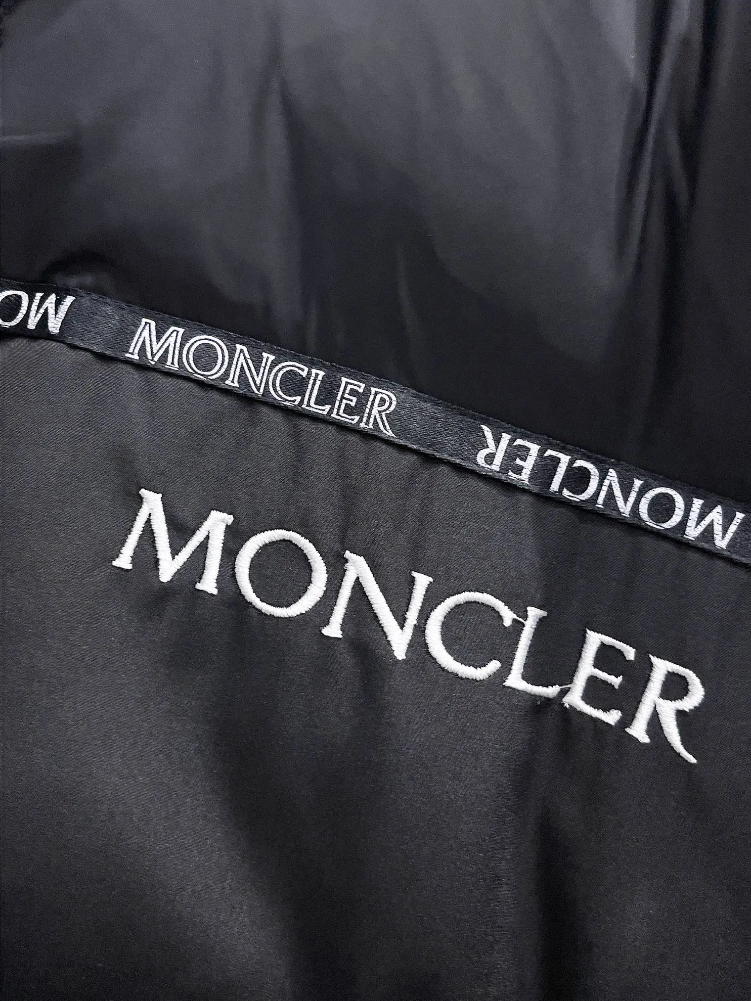 2026 New Arrival 。 Premium ， 90 Classic Logo ， ， ，Lightweight ， ， ！ ， ！ ， ， ， 。 ， ， ， ， ， 。 ！ Same Style Series！Sizes：M-3XL